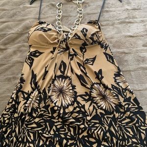 Sexy top for parties and celebrations.